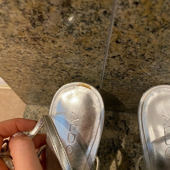 Aldo size 37 strappy silver open toed sandals - Picture 4 of 4